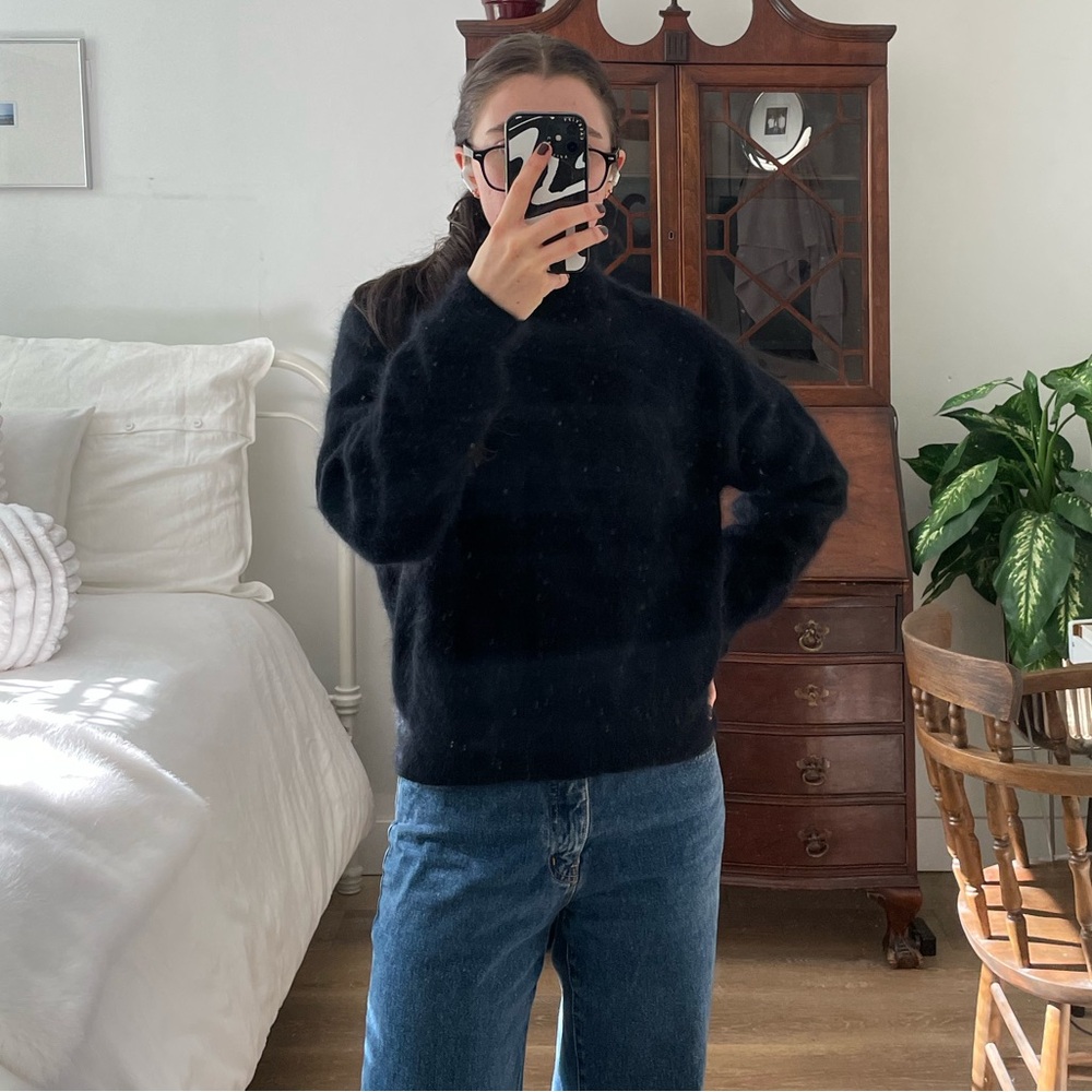 Vintage Agora Sweater